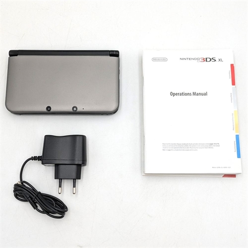 Nintendo 3DS XL - Silver and Black - Console - SNR SEF111958993 (B Grade) (Used)